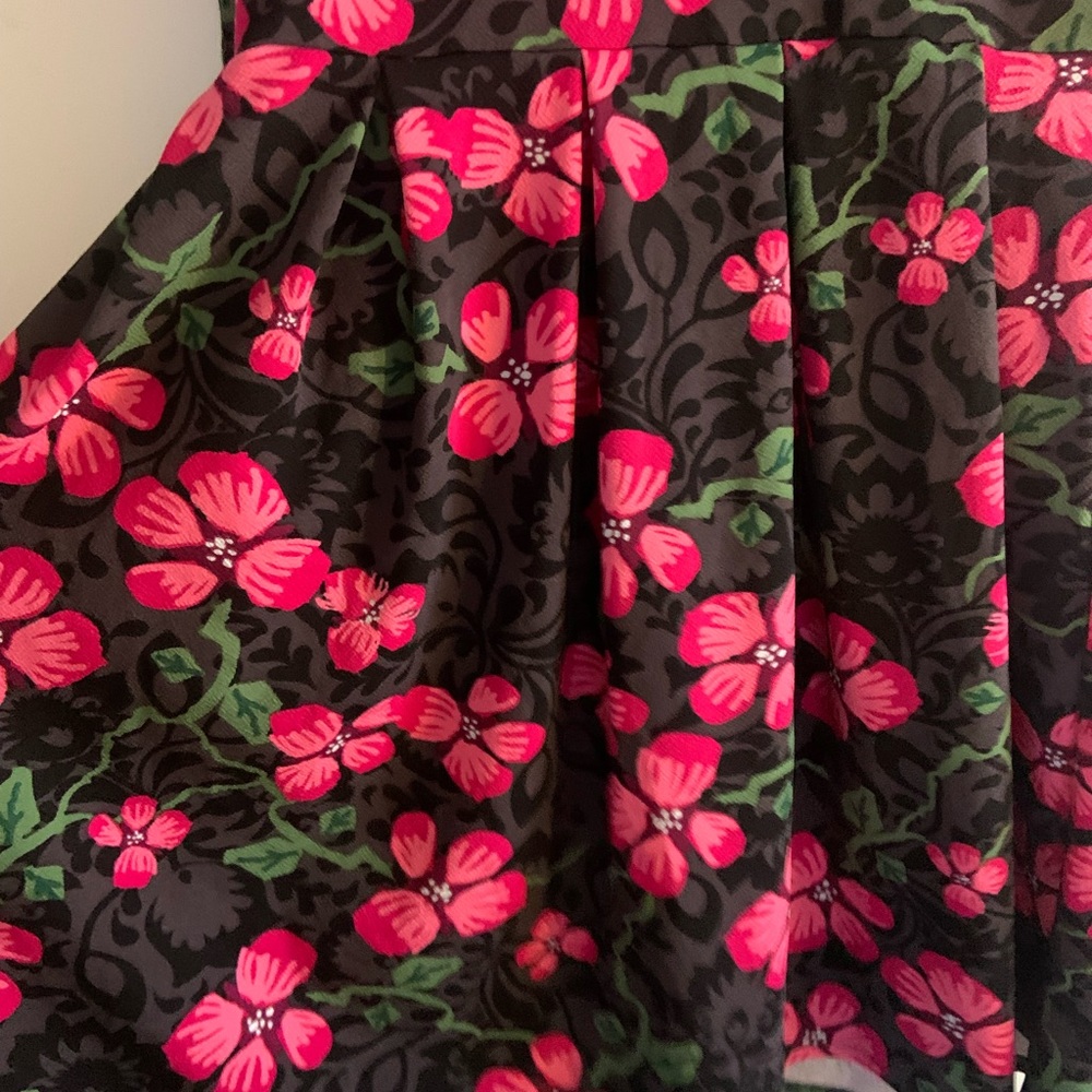 Pink Floral LulaRoe Amelia Dress - Picture 2 of 4